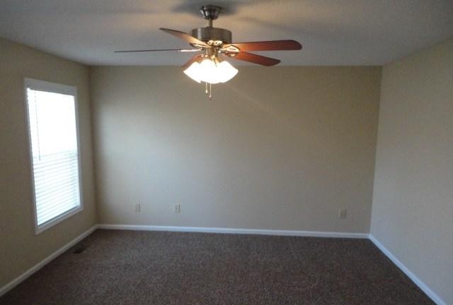 Lease Spacious 4+2.50. Approx 2344 sf of Living Space!
