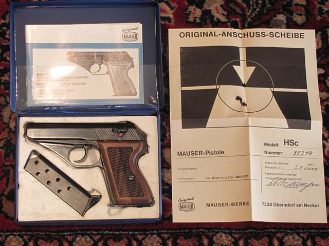 Mauser HSc .380 w box manual orig target and 2 mags. (Mfg 1975)
