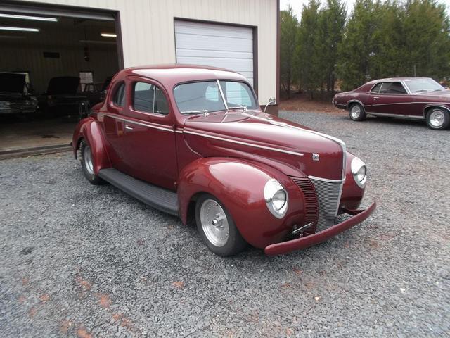 New 1940 Ford DELUXE COUPE HEMI in Milford OH