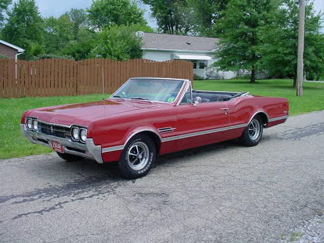 New 1966 Oldsmobile 442 CONVERTIBLE AUTO 442 CONVERTIBLE 400 AUTO RED in Milford OH
