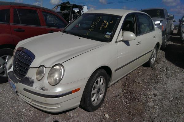 Parting Out 2005 Kia AMANTI