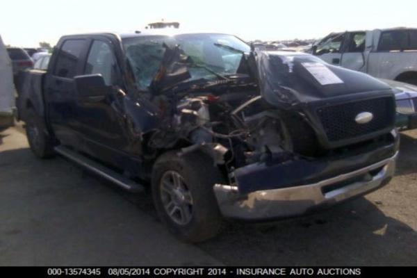 Parting Out 2006 Ford F150 PICKUP