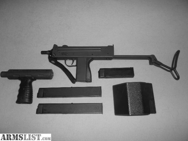 PRE-BAN / COBRAY 9 mm FULL AUTO MACHINE GUN W/ ACCESSORIES
