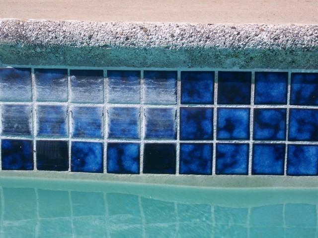 RNJ Pool Tile Cleaning