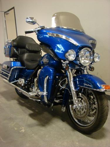 Road King Fat Boy Street Glide Ultra Classic Sportster (Over 70 Pre-Owned Harley In Stock) Easy Financing With Harley