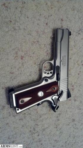 Ruger Sr1911 Commander lefty package (look to see all included)