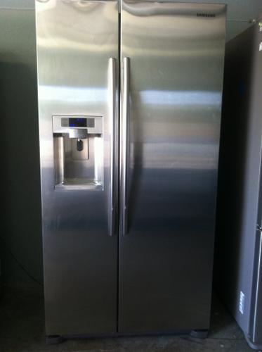 SAMSUNG Side by Side Counter Depth fridge stainless steel