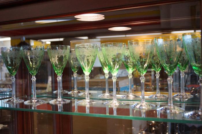 Set of 8 Etched Green Depression Glass Goblets