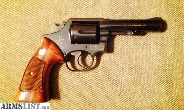 Smith & Wesson Mod 10-6 .38 Spec Heavy Barrel Revolver