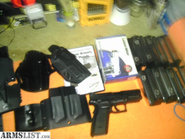 Springfield Armory Xd45 w/ 14 mags, night sites and more extras