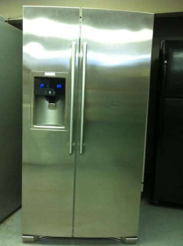 Stainless ELECTROLUX side by side refrigerator