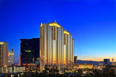 Studio, Amazing Discount Rates At The Signature at MGM! We Have Suites at GREAT DEALS!