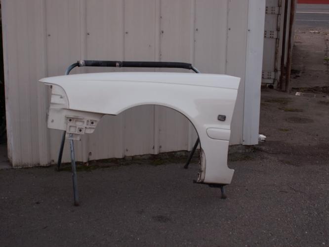 Volvo C70 Fenders Left Right 98-04 White Coupe Convertible 2.4T 2.3T!!