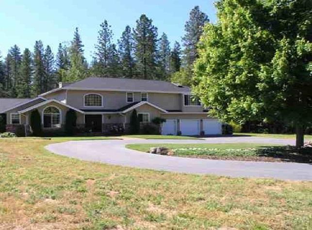Want Luxury in Grass Valley?