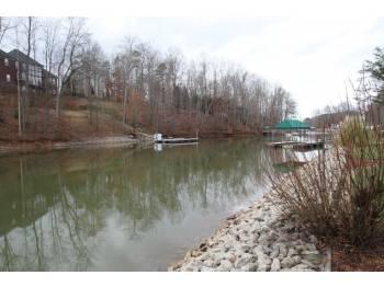 Waterfront Lake Norman Building Lot ? 1.41 Acres in Mooresville