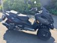 .
2009 Piaggio MP3 500 Scooter
$3999
Call (203) 599-4243 ext. 569
New Haven Powersports
(203) 599-4243 ext. 569
143 Whalley Avenue,
New Haven, Co 06511
MP3 500.
The three-wheel revolution progresses even further with the MP3 500. With aggressive styling
