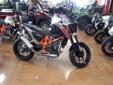 .
2013 KTM 690 Duke
$8999
Call (812) 496-5983 ext. 443
Evansville Superbike Shop
(812) 496-5983 ext. 443
5221 Oak Grove Road,
Evansville, IN 47715
a wealth of outstanding components turn every trip on the 690 Duke into an incomparable and unforgettable