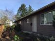 Sellwood - 2 Bedroom Duplex
Location: Sellwood
Tranquil, Single Level (No One Above! No One Below!), 2 Bedroom Duplex in heart of Sellwood. All Up-Dated Interior including plush carpet, Range in Island in Kitchen, Ceiling Fan in Dining Area, New Double