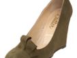 ï»¿ï»¿ï»¿
Butter Women's Sparkle Wedge Pump
More Pictures
Butter Women's Sparkle Wedge Pump
Lowest Price
Product Description
Butter's Sparkle is sure to add a little extra flair to your already-stylish wardrobe. The almond-shaped toe is vamped up with a layer