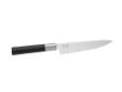 In size, the Wasabi Black Utility knife is between the Chef's knife and the Paring knife, but its blade is narrower and straighter. It's perfect for a multitude of small tasks where more precise cuts are needed, such as trimming broccoli, green beans, or