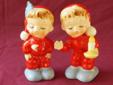 Vintage Norcrest salt and pepper shakers of kids in red pajamas. Marked "Norcrest Fine China Japan" H454. 3 3/4" tall. $15 for the pair.
117111
See more items for sale here: http://www.bagtheweb.com/b/PBdAfQ
Available at the Castle Rock Mercantile Antique